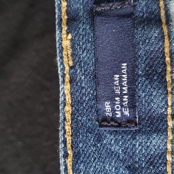 GAP Mom Jeans Size 29 - Picture 3 of 3
